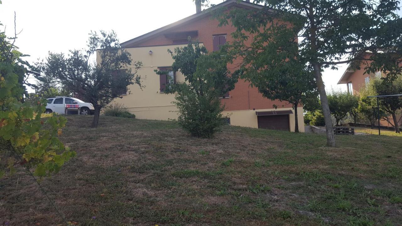 B&B I Girasoli Monte San Pietro Eksteriør billede