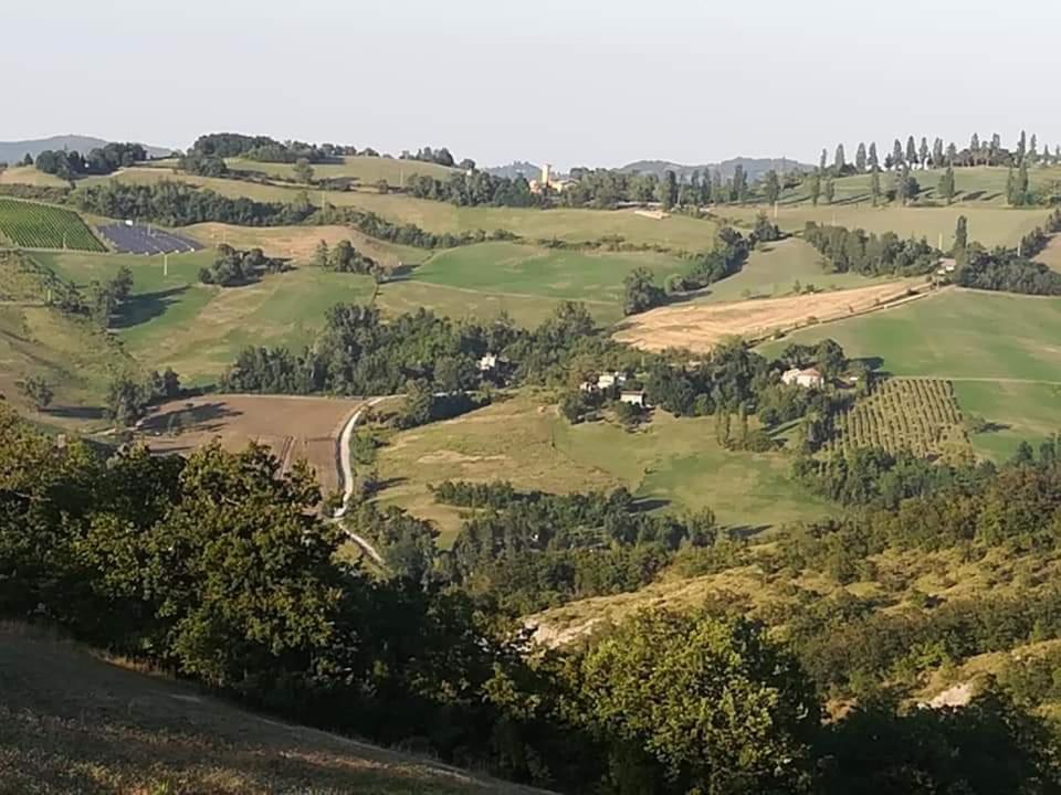 B&B I Girasoli Monte San Pietro Eksteriør billede